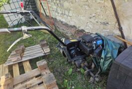 Location outil Motoculteur Thermique Honda près de Champlay