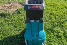 Location outil Broyeur de végetaux Électrique Bosch I près de Saint-Fulgent