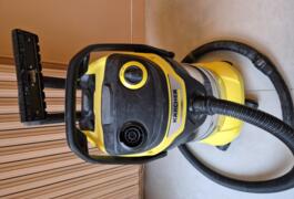 Location outil Aspirateur kärcher wd 5 premium Karcher près de Bordeaux