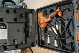 Location outil Décapeur Électrique Aeg près de Plaudren