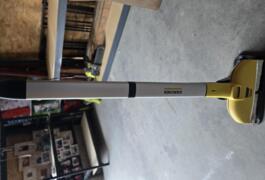 Location outil Nettoyeur de sol Karcher près de Sisteron