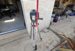 Location outil Laser rotatif  Bosch près de Soulignonne