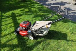 Location outil Tondeuse Thermique Briggs &amp; stratton près de Morlaix