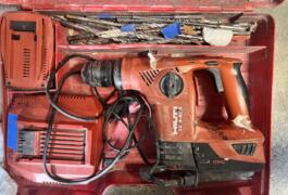 Location outil Burineur perforateur Électrique Hilti près de Linselles