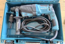 Location outil Burineur perforateur Électrique Makita près de Yves