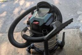 Location outil Aspirateur eau poussière Électrique Parkside près de Thionville