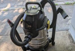 Location outil Aspirateur eau poussière Électrique Parkside près de Thionville