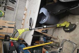 Location outil Cisaille à haie Électrique Ryobi près de Jard-sur-Mer