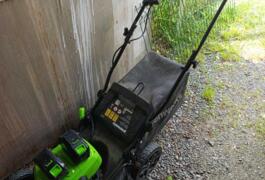 Location outil Tondeuse Électrique près de Domérat