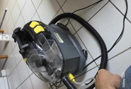 Location outil Shampouineuse Karcher près de La Ferté-Bernard