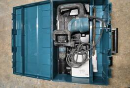 Location outil Burineur perforateur Électrique Makita près de Touquin