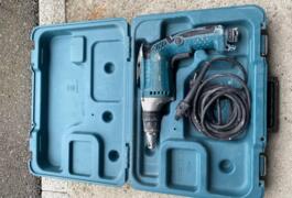 Location outil Visseuse à placo Électrique Makita près de Pecquencourt