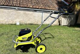 Location outil Motoculteur Électrique Ryobi près de Champlan