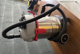 Location outil Aspirateur Électrique près de Boulange