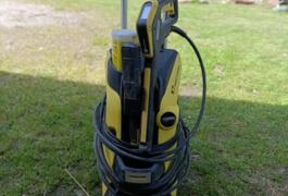 Location outil Nettoyeur haute pression Électrique Karcher près de Monterblanc