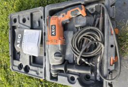 Location outil Burineur perforateur Électrique Aeg près de Andeville