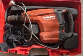 Location outil Burineur perforateur Électrique Hilti près de Le Plessis-Trévise