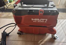 Location outil Aspirateur eau poussière Électrique Hilti près de Le Plessis-Trévise