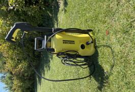 Location outil Nettoyeur haute pression Électrique Karcher près de Le Fauga