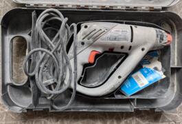 Location outil Visseuse Électrique Black et decker près de Châtillon