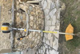 Location outil Débroussailleuse Thermique près de Vaunaveys-la-Rochette