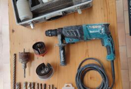 Location outil Burineur perforateur Électrique Makita près de Uzès