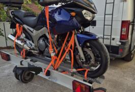 Location outil Remorque moto transversale a plat près de Thédirac