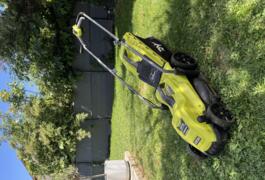 Location outil Tondeuse Électrique Ryobi près de Seysses