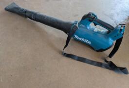 Location outil Aspirateur souffleur Électrique Makita près de Trégueux