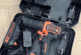 Location outil Perceuse Sans-fil Black et decker près de Nice