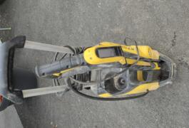 Location outil Nettoyeur haute pression Électrique Karcher près de Niort
