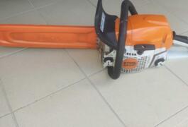 Location outil Tronçonneuse Thermique Stihl près de Sarcé