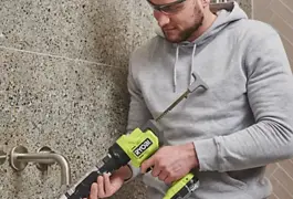 Location outil Pistolet silicone Ryobi près de Chaponnay