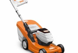 Location outil Tondeuse Électrique Stihl près de Thouaré-sur-Loire