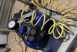 Location outil Compresseur Électrique Michelin près de Domfront en Poiraie