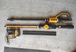 Location outil Taille haie sur perche Électrique Dewalt près de Coligny