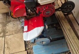 Location outil Motoculteur Thermique Honda près de Plestin-les-Grèves