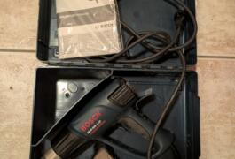 Location outil Pistolet à air chaud Bosch pro près de Chaussan