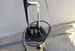 Location outil Nettoyeur haute pression Électrique Karcher près de Asnières-sur-Seine