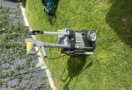 Location outil Nettoyeur haute pression Électrique Karcher près de Treffendel