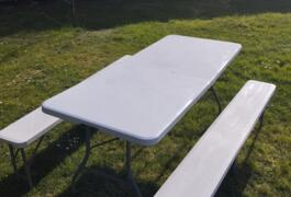 Location outil Table près de Elven