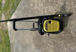 Location outil Nettoyeur haute pression Électrique Karcher près de Vayres
