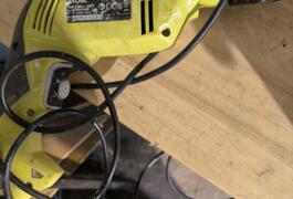 Location outil Perceuse Électrique Ryobi près de Horgues