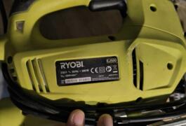 Location outil Scie sauteuse Filaire Ryobi près de Horgues