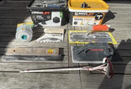 Location outil Kit carrelage Divers près de Rezé