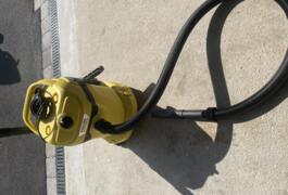 Location outil Aspirateur eau poussière Électrique Karcher près de Brandérion