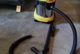 Location outil Aspirateur eau poussière Électrique Karcher près de Montarlot-lès-Rioz