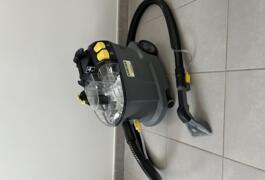 Location outil Shampouineuse Karcher près de Avrillé