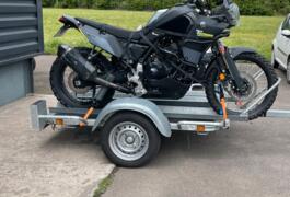 Location outil Remorque porte moto Moins de 750kg Lider près de Agen