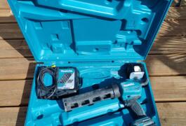 Location outil Pistolet silicone Makita près de Ambarès-et-Lagrave